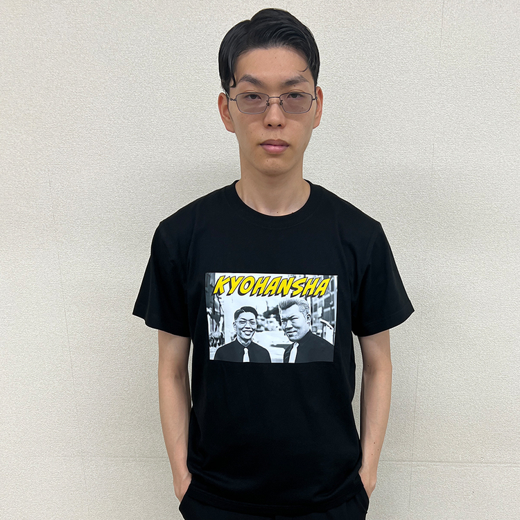 共犯者　Tシャツ「KYOHANSHA」