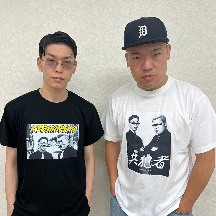 共犯者　Tシャツ「– THE CRAZY BOYS ver.」